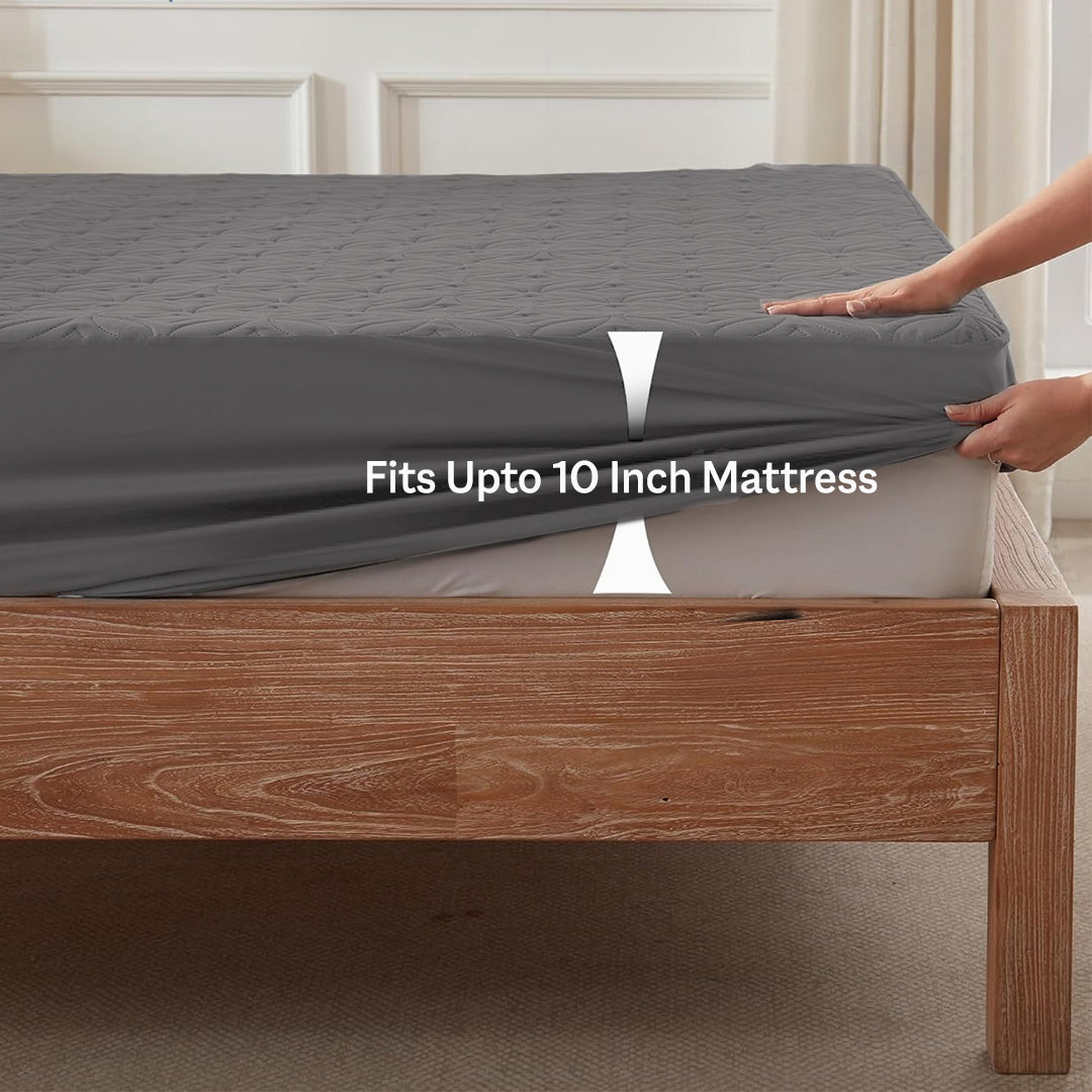 Waterproof Mattress Protector - King Size (72 x 78 Inch) - Silver